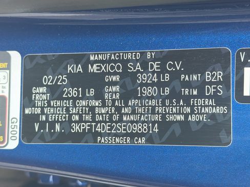 Used 2025 Kia K4 FWD image 12