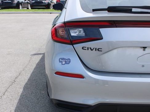 Used 2024 Honda Civic Sport image 37