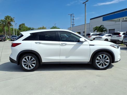Used 2020 INFINITI QX50 Luxe image 16