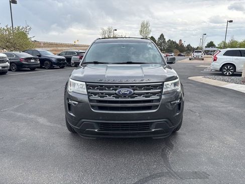 Used 2019 Ford Explorer XLT w/ Equipment Group 202A image 8