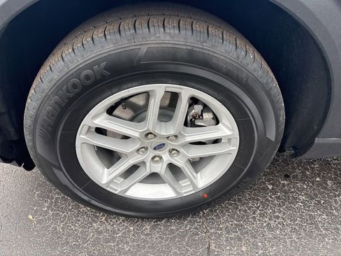 New 2026 Ford Explorer Active image 9