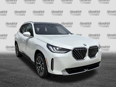 New 2026 BMW X3 xDrive30 w/ Premium Package image 2