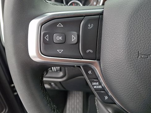 Used 2025 RAM 1500 Big Horn AWD/4WD image 20