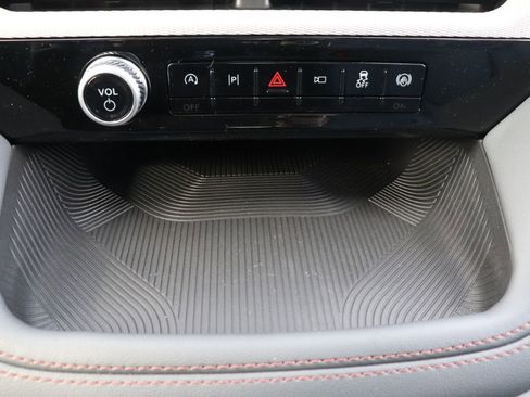 New 2026 Ford Explorer Active w/ Active Comfort Package image 25