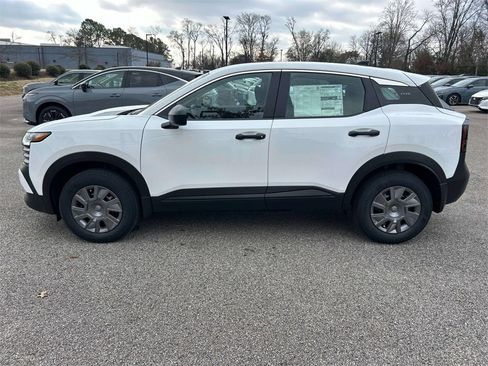 New 2026 Nissan Kicks S image 6