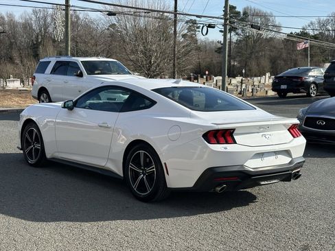 Used 2024 Ford Mustang Premium image 6