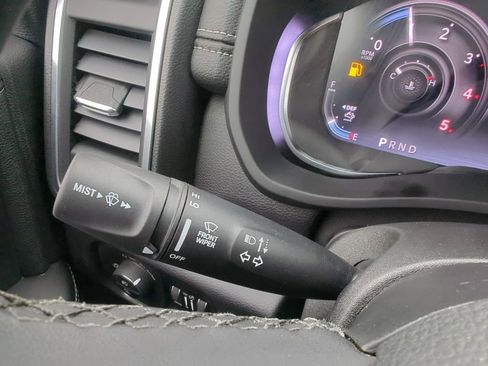New 2025 RAM 2500 Laramie w/ Night Edition AWD/4WD image 32