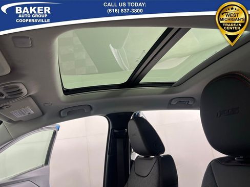 New 2027 Chevrolet Bolt RS w/ Technology Package FWD image 17