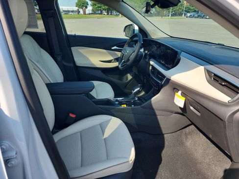 New 2026 Buick Encore GX Avenir w/ Avenir Technology Package image 7