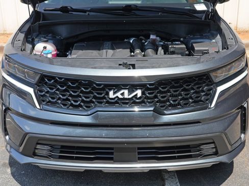 Used 2022 Kia Sorento SX FWD image 7