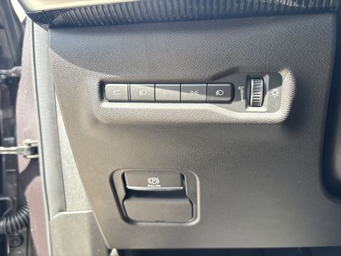 New 2025 Jeep Wagoneer S Launch Edition w/ Trailer Tow Group image 19