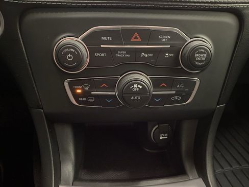 Used 2019 Dodge Charger R/T w/ Plus Group image 19