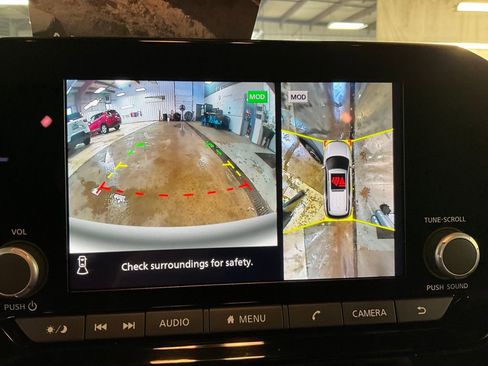 Certified 2024 Nissan Pathfinder Rock Creek image 25