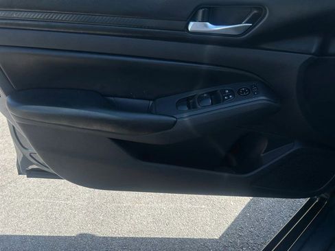 Used 2022 Nissan Altima 2.5 S image 15