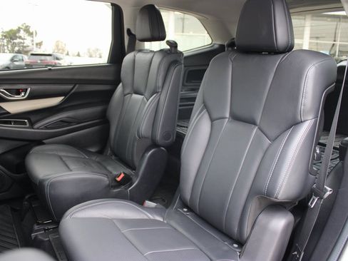 Certified 2022 Subaru Ascent Limited w/ Technology Package image 30