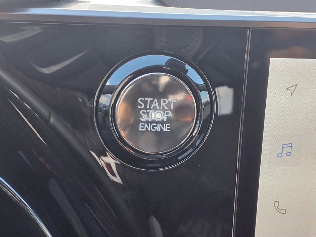 Used 2025 Lexus TX 350 AWD w/ Technology Package image 9