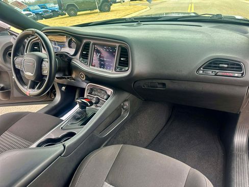 Certified 2022 Dodge Challenger R/T Scat Pack image 18