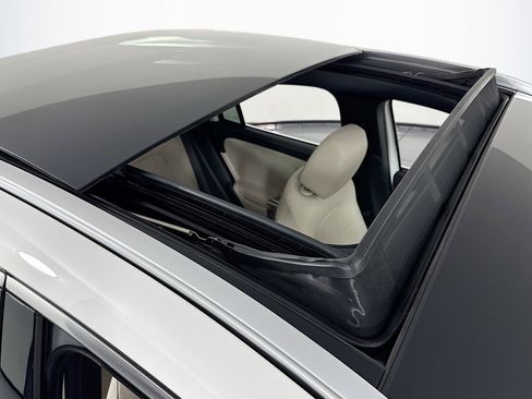 New 2026 Mercedes-Benz GLA 250 image 21