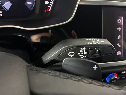 Used 2021 Audi Q3 2.0T Premium w/ Convenience Package image 27