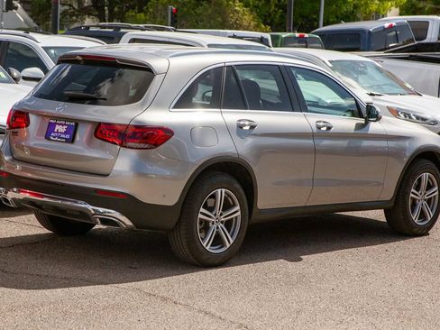 Used 2022 Mercedes-Benz GLC 300 image 5