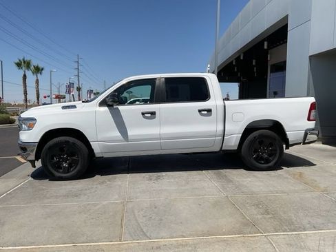 Used 2023 RAM 1500 Big Horn AWD/4WD image 4