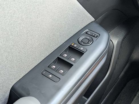 Used 2025 Kia K4 EX FWD image 19