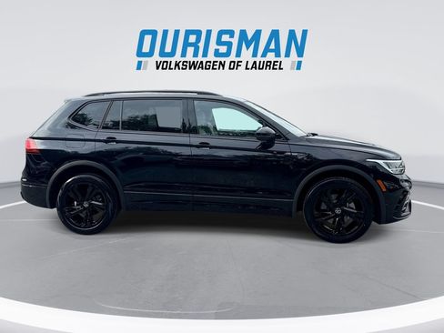 Used 2023 Volkswagen Tiguan SE R-Line FWD image 9