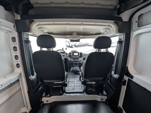 New 2026 RAM ProMaster 2500 w/ Convenience Group image 18