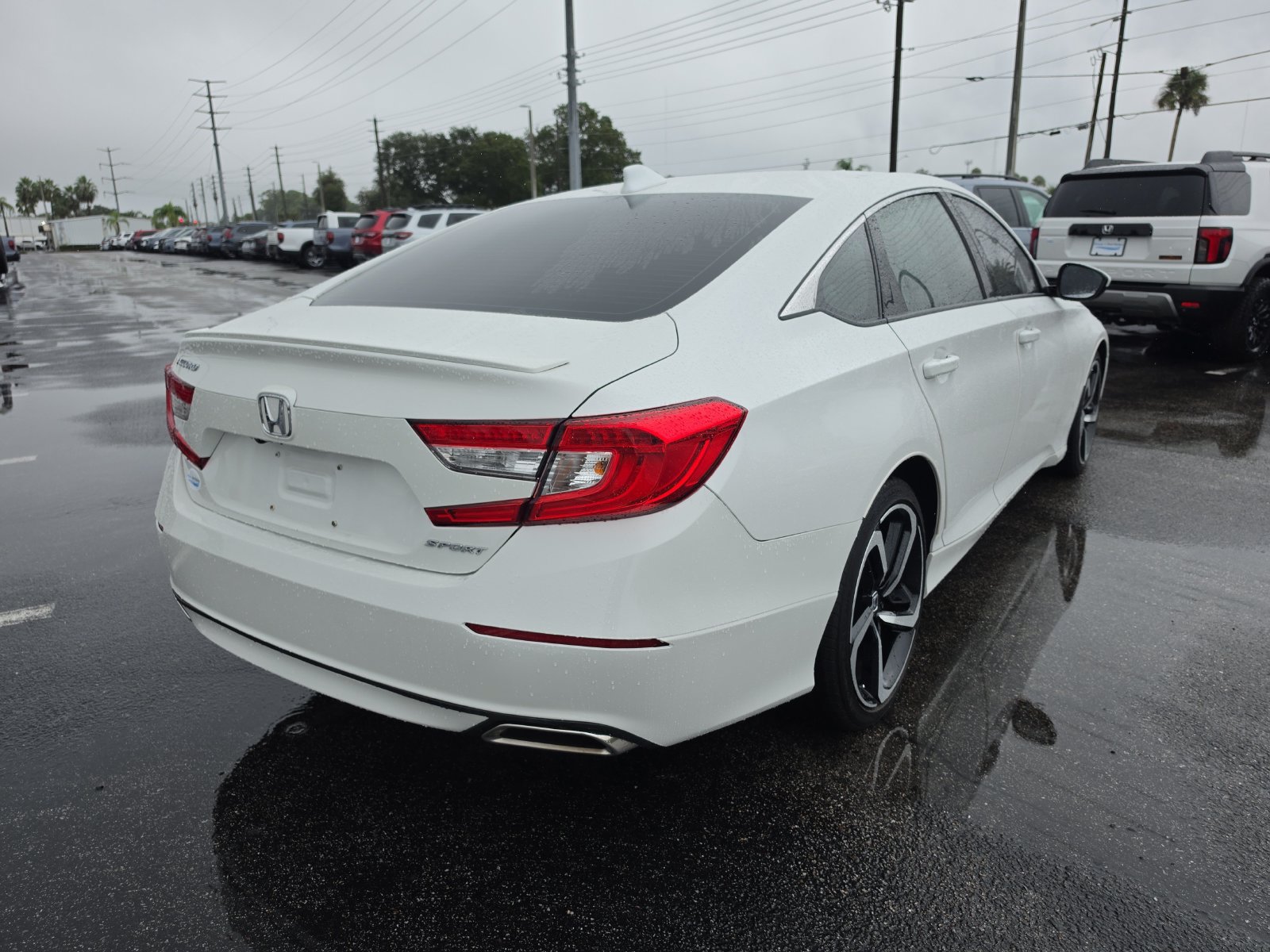Used 2020 Honda Accord Sport image 4