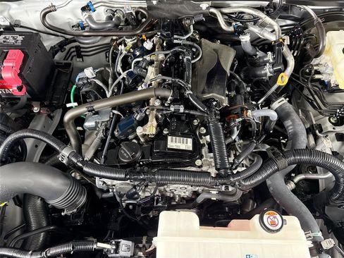 Certified 2024 Toyota Tacoma SR5 image 38