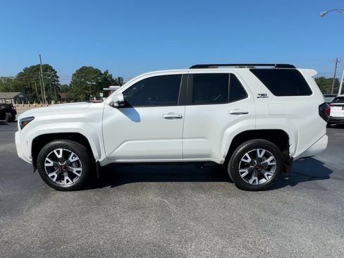 Used 2025 Toyota 4Runner TRD Sport Premium RWD image 5