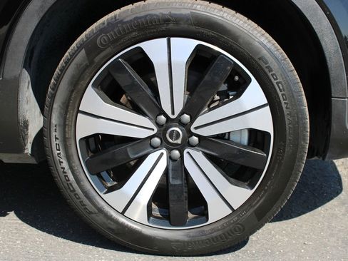 Used 2023 Volvo C40 P8 Recharge Plus w/ Protection Package Premier AWD/4WD image 42