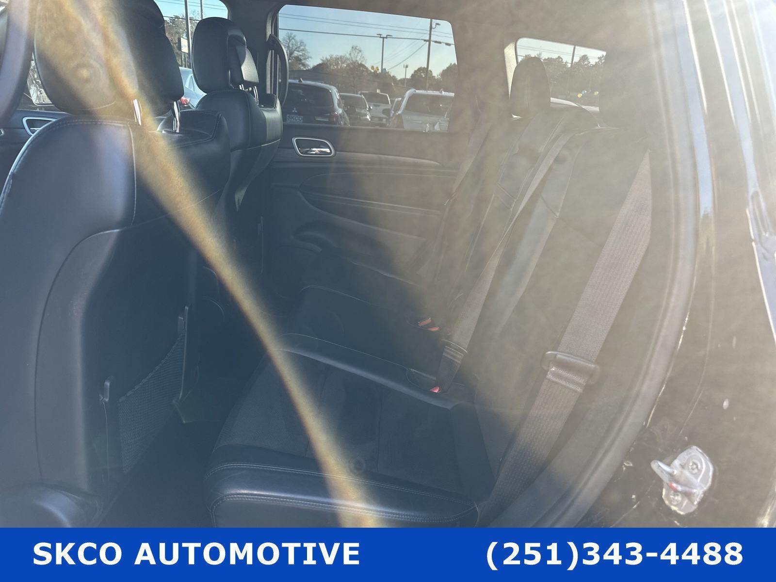 Used 2022 Jeep Grand Cherokee Laredo X AWD/4WD image 14