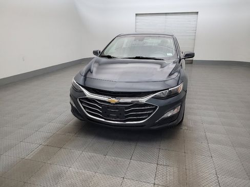 Used 2020 Chevrolet Malibu LT FWD image 15