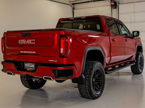 Used 2023 GMC Sierra 1500 AT4 w/ AT4 Preferred Package AWD/4WD image 10