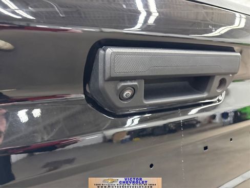 Used 2024 GMC Canyon Elevation w/ Elevation Premium Package image 13