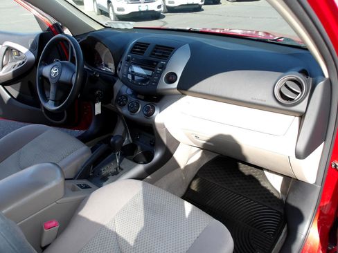 Used 2007 Toyota RAV4 LE image 13