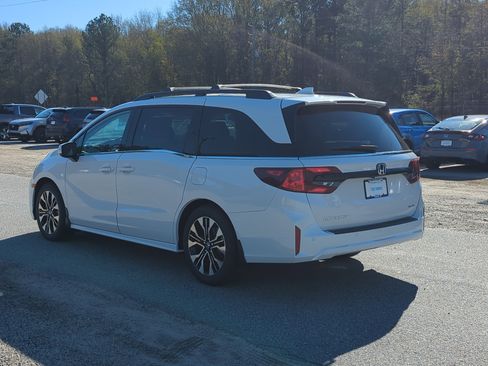 New 2026 Honda Odyssey Elite image 7