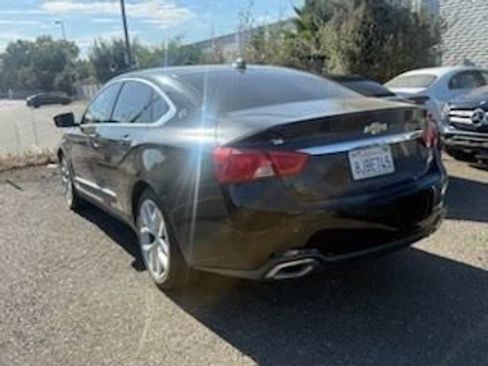 Used 2019 Chevrolet Impala Premier FWD image 2