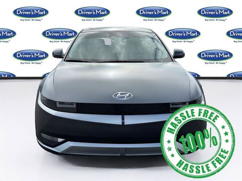 Used 2024 Hyundai Ioniq 5 SEL image 2