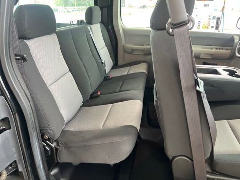 Used 2009 Chevrolet Silverado 1500 W/T w/ LS Package image 7