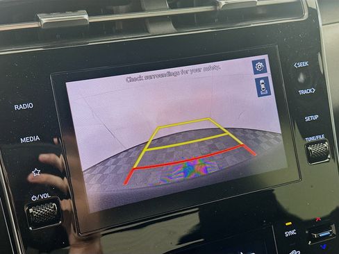 Used 2024 Hyundai Santa Cruz SEL image 22