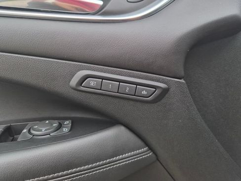 Used 2017 Buick LaCrosse Essence FWD image 14