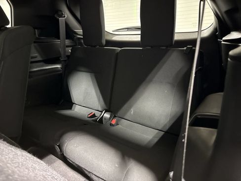 Used 2024 Mitsubishi Outlander ES AWD/4WD image 23