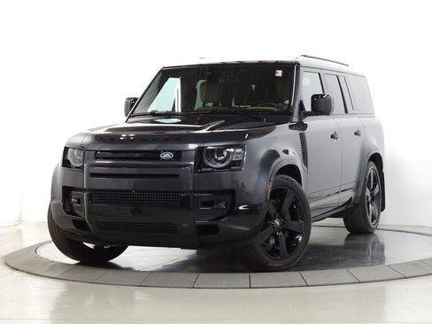 Certified 2025 Land Rover Defender 130 X-Dynamic SE AWD/4WD image 1