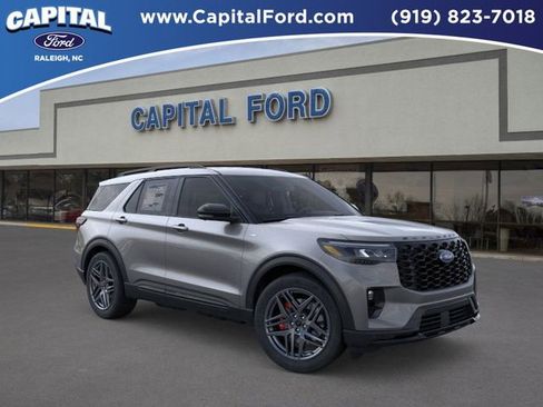 New 2026 Ford Explorer ST-Line w/ ST-Line Street Pack image 7