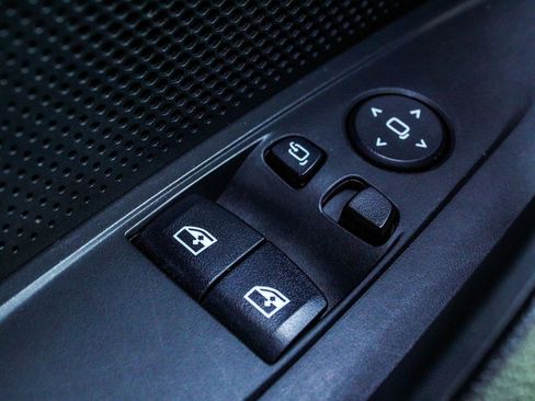 Used 2021 BMW 440i xDrive Coupe w/ Premium Package image 10