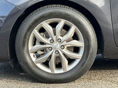 Used 2021 Kia Sedona EX image 27