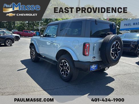 Used 2023 Ford Bronco Outer Banks AWD/4WD image 5