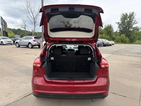 Used 2016 Ford Focus SE FWD image 22